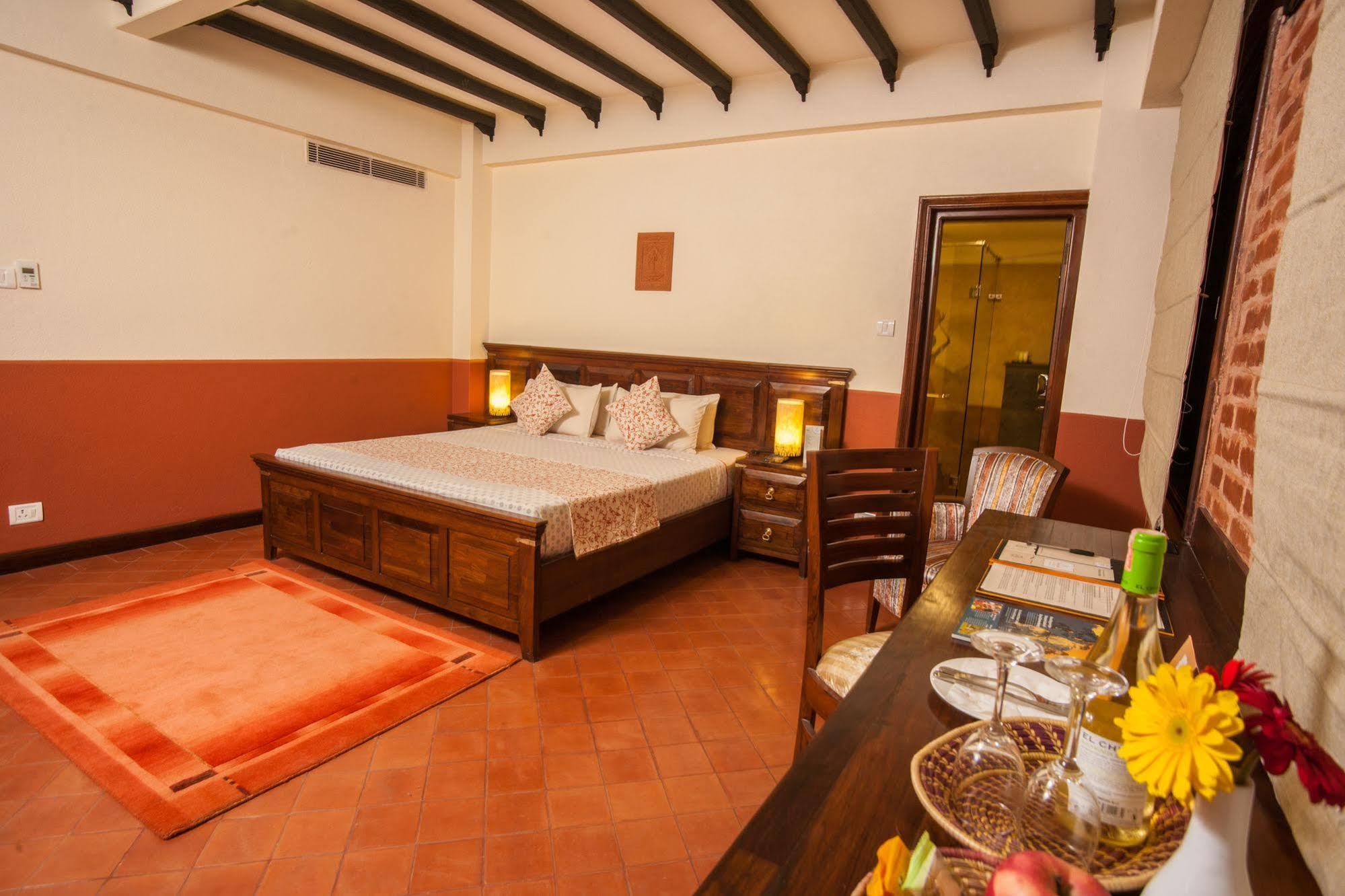Traditional Comfort Boutique Hotel Catmandu Exterior foto